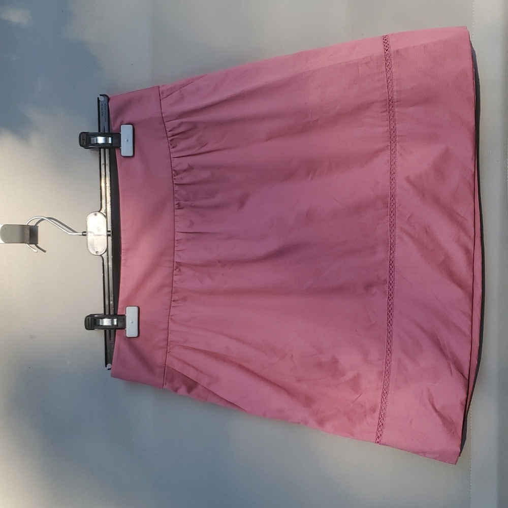 SALE - LOFT Mini Skirt Eyelet Trim Size 4 Mauve